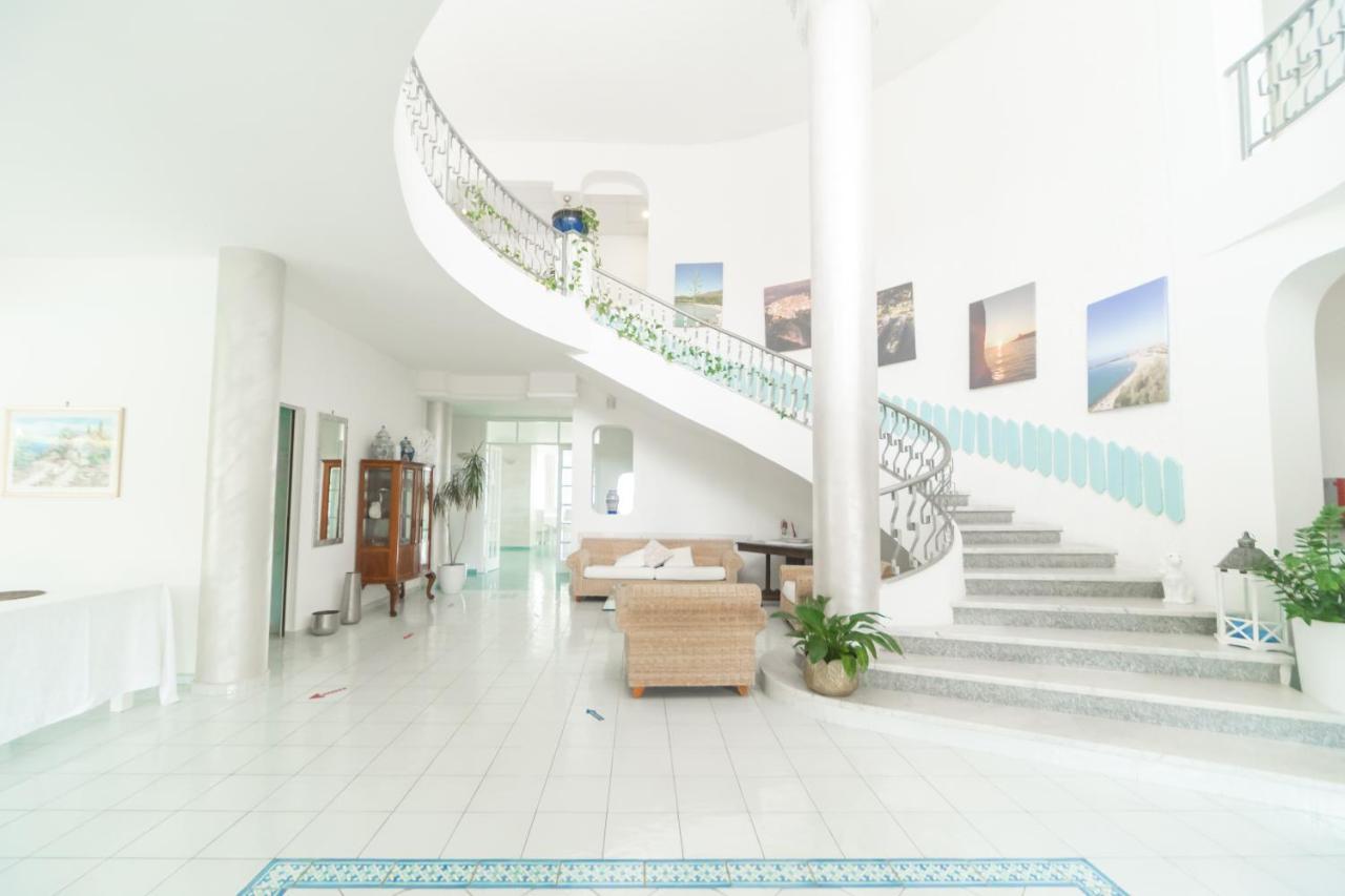 Hotel America มารีนาดีกาเมโรตา ภายนอก รูปภาพ